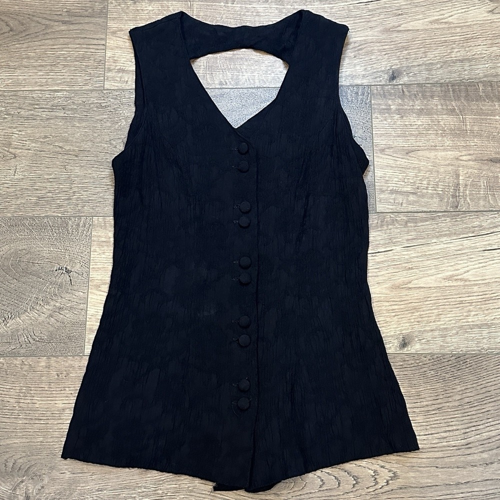 Molly Malloy Petite Vintage Black Rayon Button Front Cutout‎ Back Top Size 8 P
